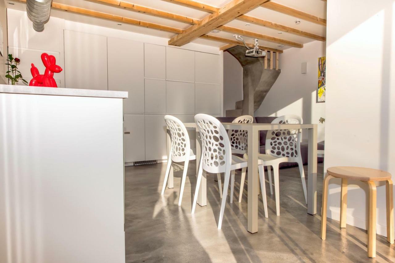 Вілла The Tiny House Онфлер Екстер'єр фото